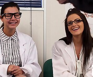English voyeur nurses instructing tugging guy